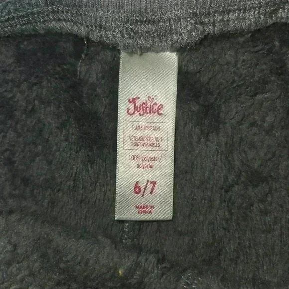 Justice Girls Plush Leisure Shorts Gray Size 6/7 - Picture 3 of 4